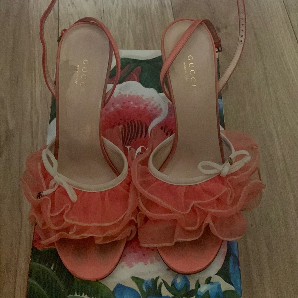 GUCCI Pink Tulle Heels
